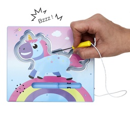 JEU DU FIL CHAUD LICORNE