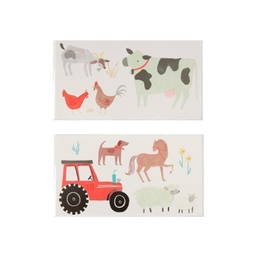 [206074] TATOUAGES A LA FERME